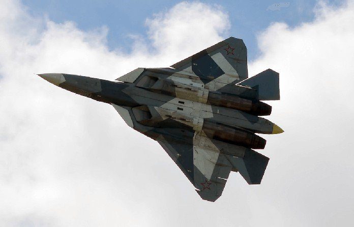 RAND corporation: новейший российский истребитель Су-57 не идет ни в какое сравнение со стелс-истребителем 5-го поколения F-35