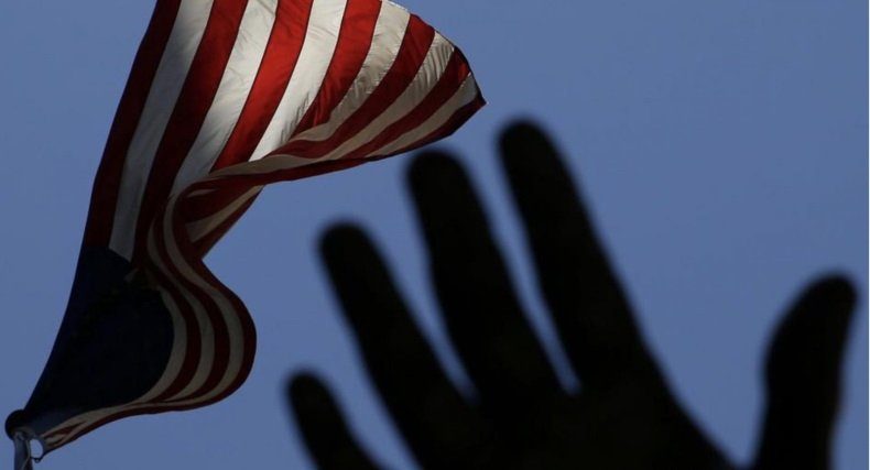 Пепе Эскобар: Россия и Китай говорят «прощай» провалившейся американской демократии